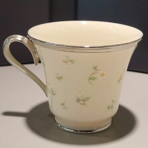 Vintage LENOX May Flowers Tea Cup 2 Piece Set Ivory Floral Platinum Trim Footed - Picture 5 of 9